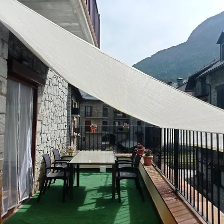 Vivienda Ibonet Apartment Benasque